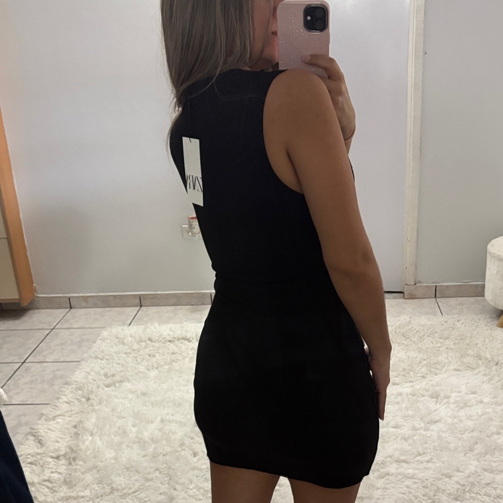 Zara Viral Black Bodycon Mini Dress – NWT Sexy Summer Vibes 🕶️ - Picture 2 of 3